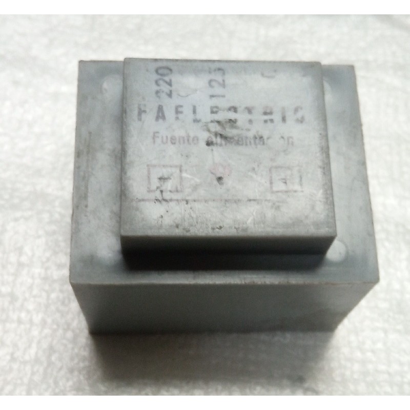 TRANSFORMER 9V DC 0.5A FAELECTRIC